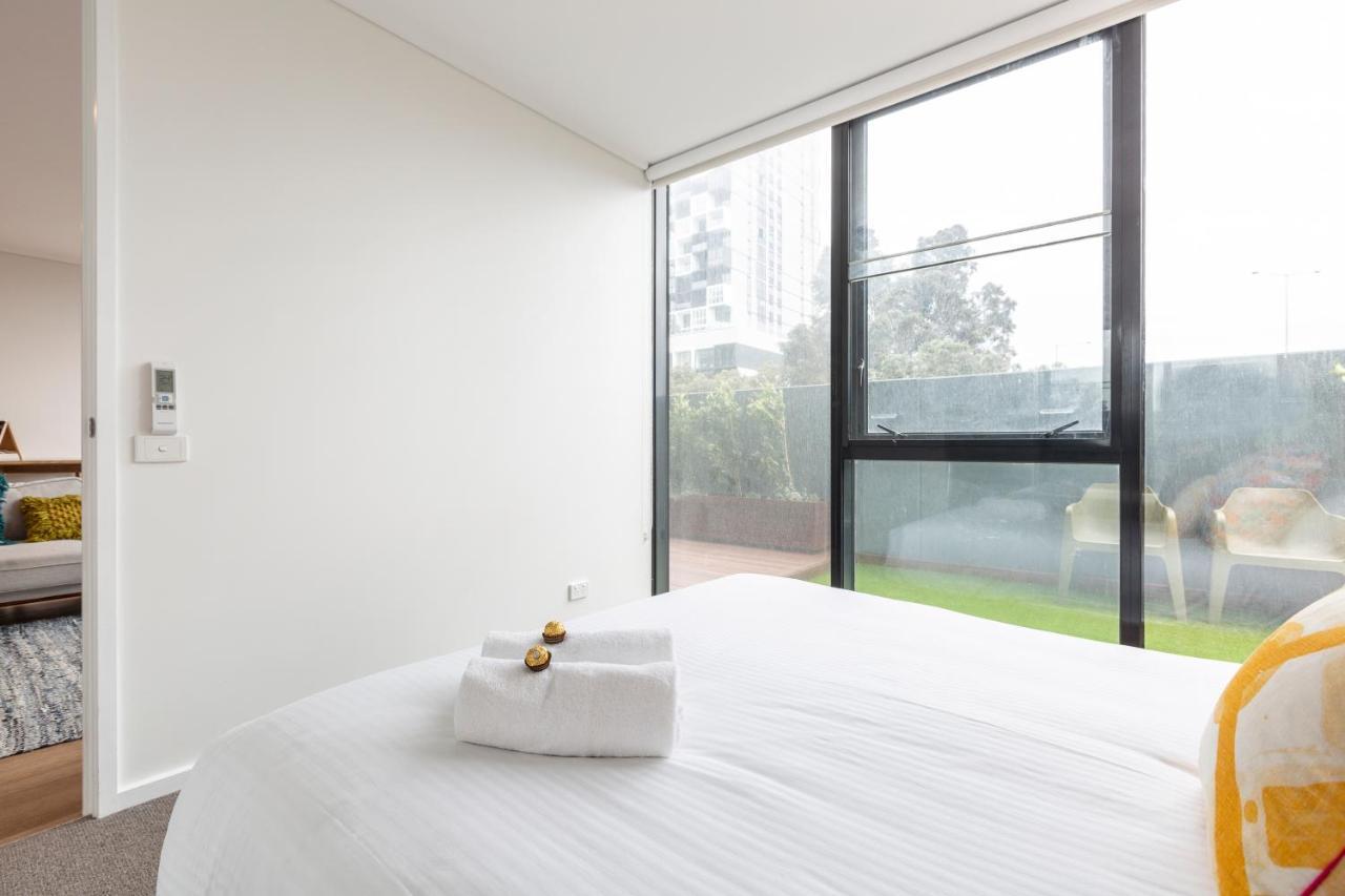 ☆Of Southbank☆Light Filled Apartment☆Huge Private Terrace With City Views☆Parking☆Pool☆Gym☆Wifi Melbourne City Exterior foto